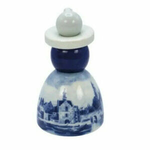 NEW Royal Delft Proud Mary 08 Queen of Scott Collectible - View of Delft